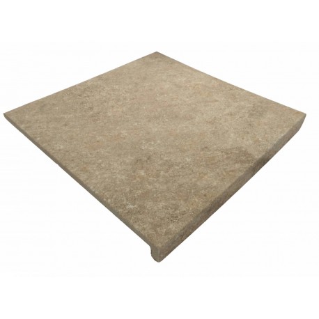 Keros. Marche extrudée Redstone Crema 33x33 antislip  Redstone Carrelage Pierre d'extérieur Keros